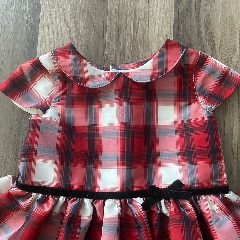 Carter,s girl dress size 24 Months - Picture 3 of 6